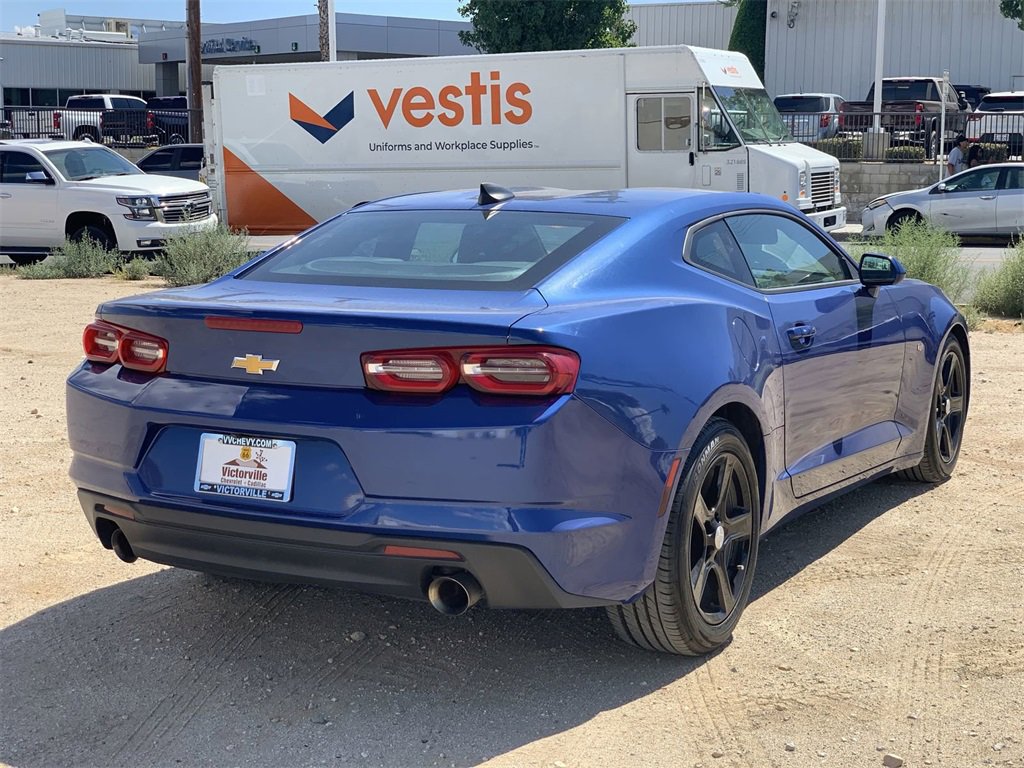 2022 Chevrolet Camaro 1LT photo 4