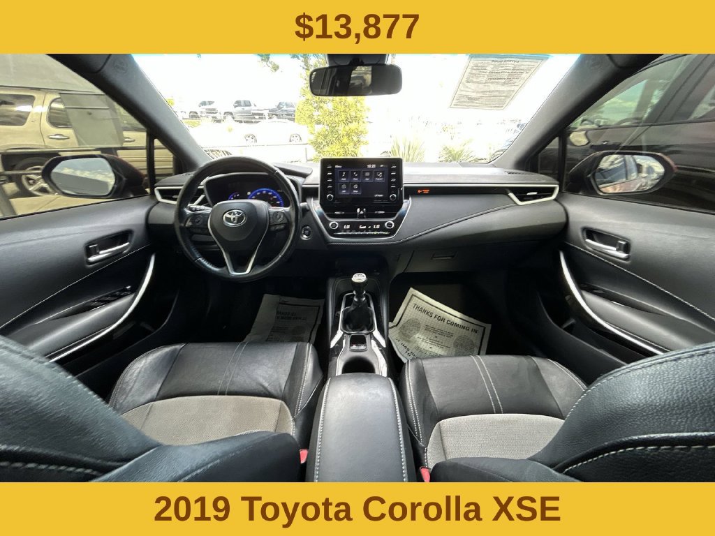 2019 Toyota Corolla Hatchback photo 2