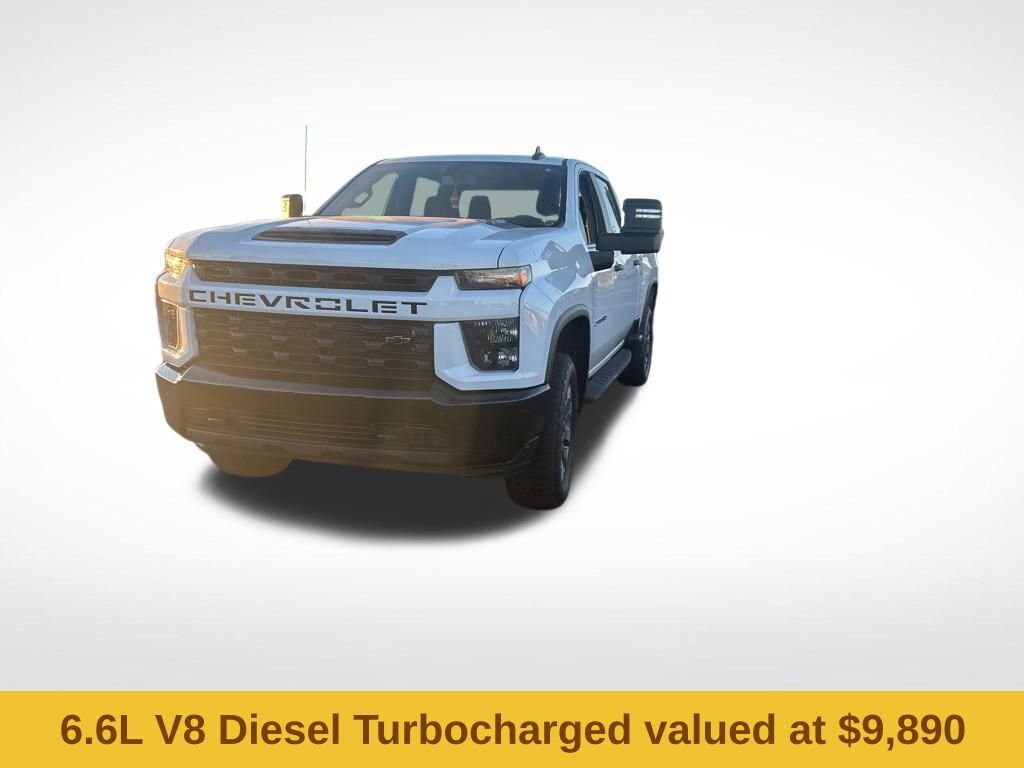 2023 Chevrolet Silverado 2500HD Custom photo 2