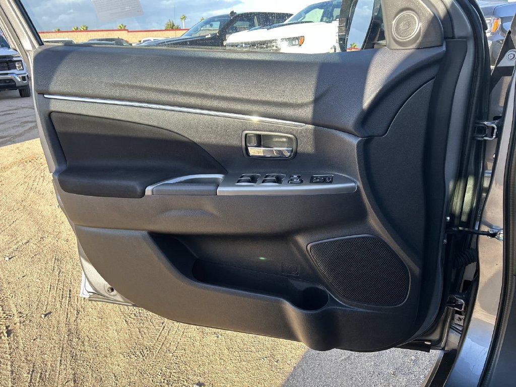 2021 Mitsubishi Outlander Sport SE - Photo 26