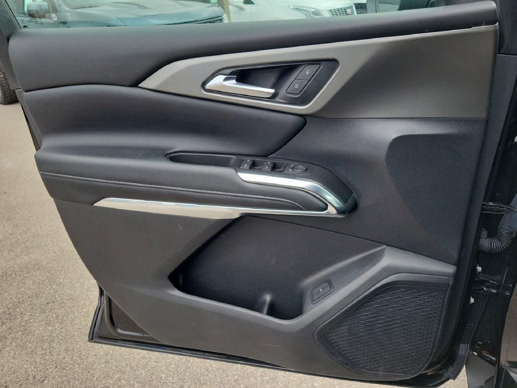 2024 Chevrolet Traverse 2LT - Photo 37
