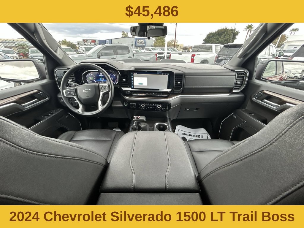 2024 Chevrolet Silverado 1500 photo 2