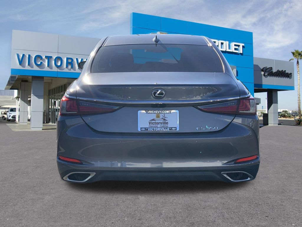 2019 Lexus ES 350 - Photo 6