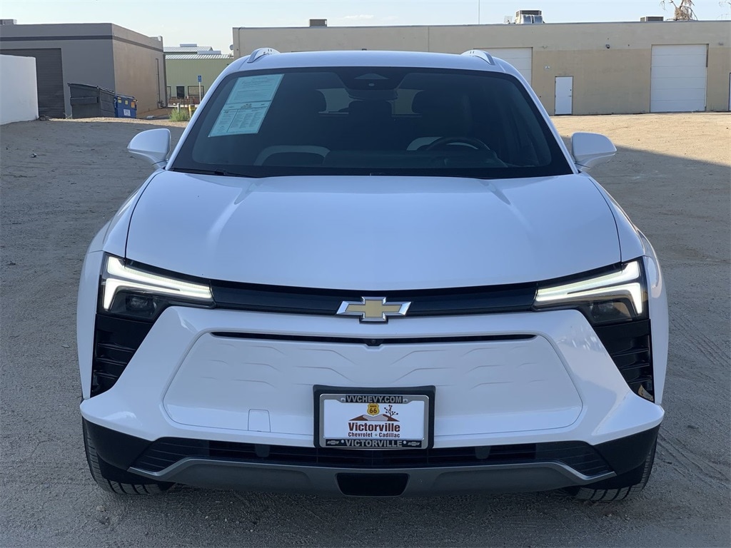 Used 2024 Chevrolet Blazer EV LT with VIN 3GNKDBRJ5RS221370 for sale in Victorville, CA