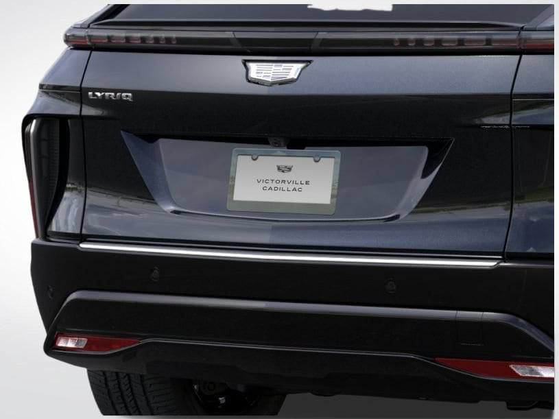 2027 Cadillac LYRIQ Luxury - Photo 14
