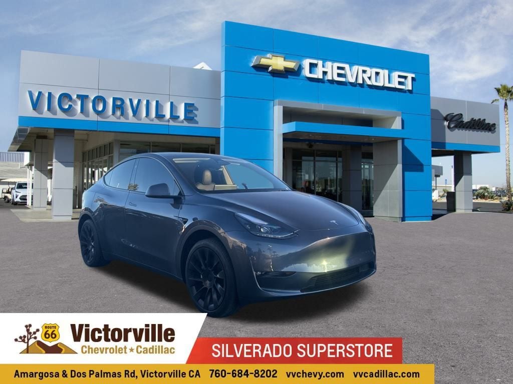 2023 Tesla Model Y Base's photo