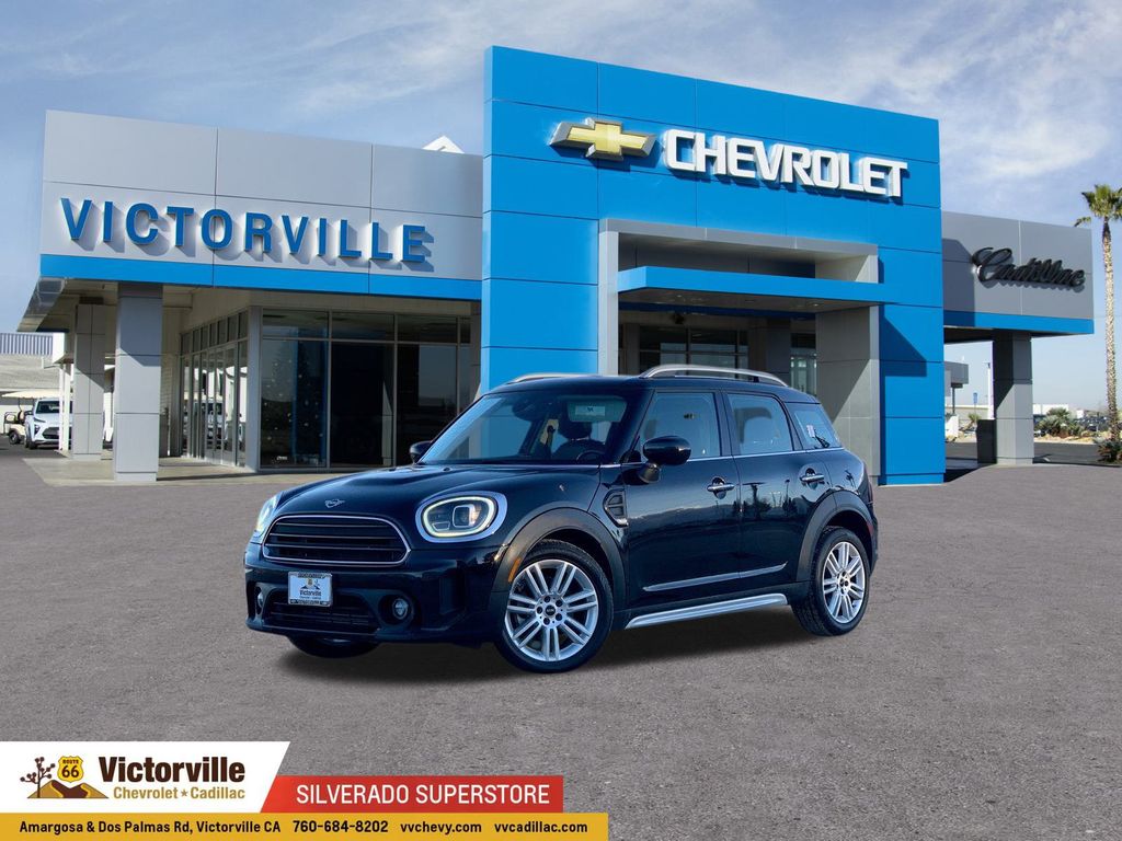 2022 MINI Countryman Base
