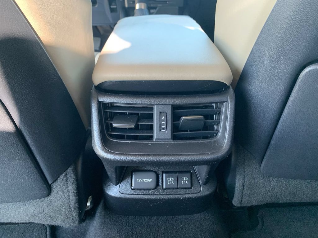2019 Lexus ES 350 - Photo 20