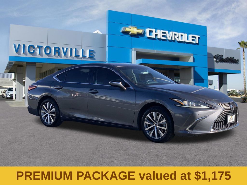 2019 Lexus ES 350 - Photo 3
