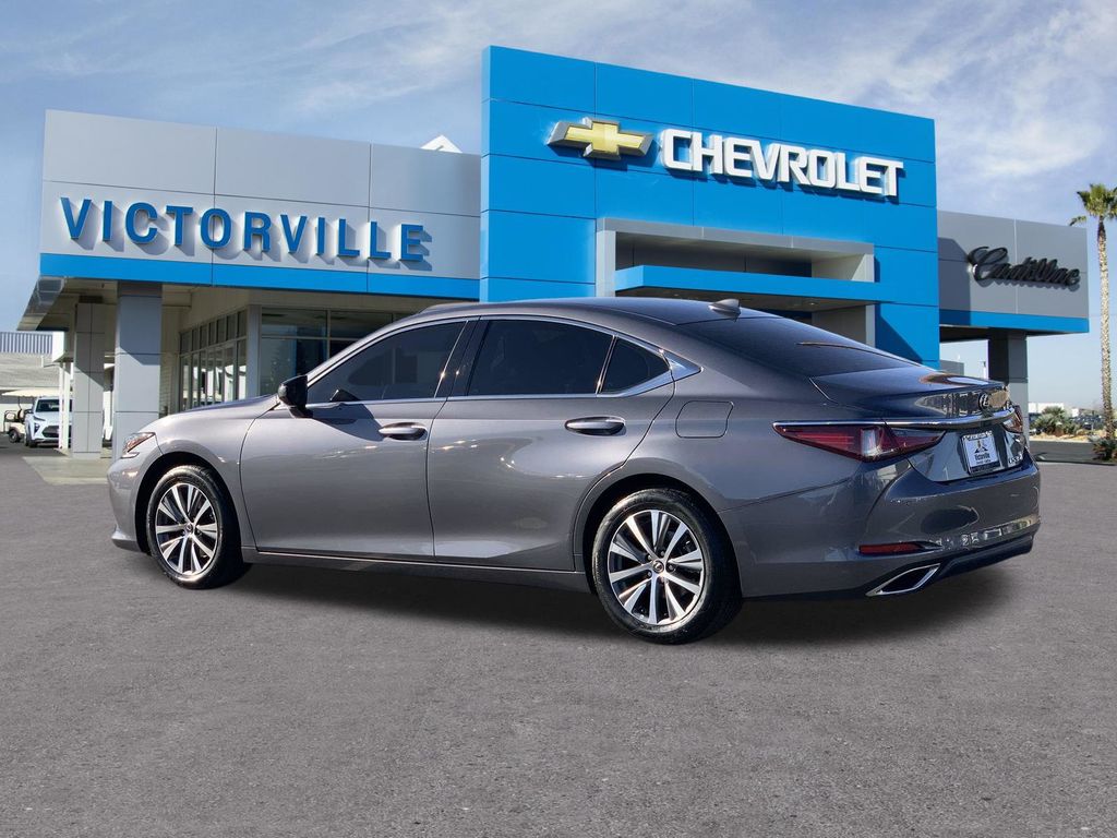 2019 Lexus ES 350 - Photo 7