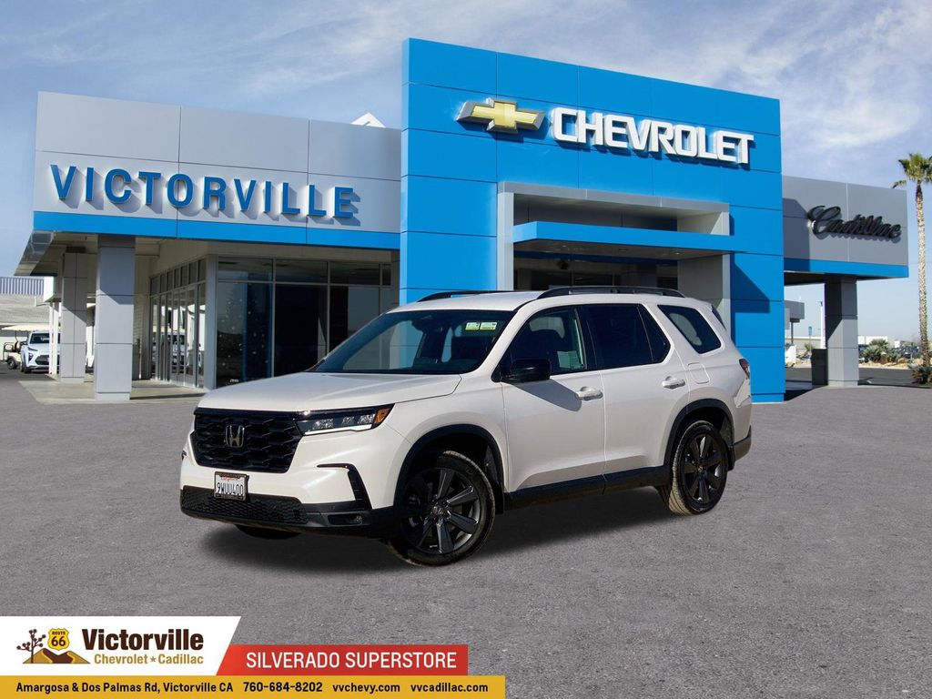 2025 Honda Pilot Sport 2WD's photo