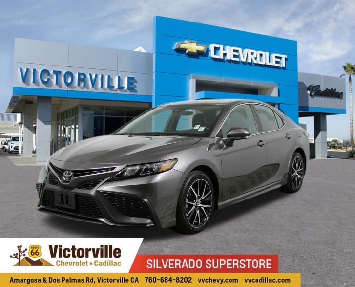 2023 Toyota Camry XSE's photo