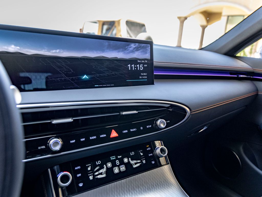 2026 GENESIS GV70 Sport Prestige - Photo 24