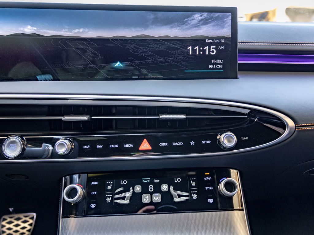 2026 GENESIS GV70 Sport Prestige - Photo 25