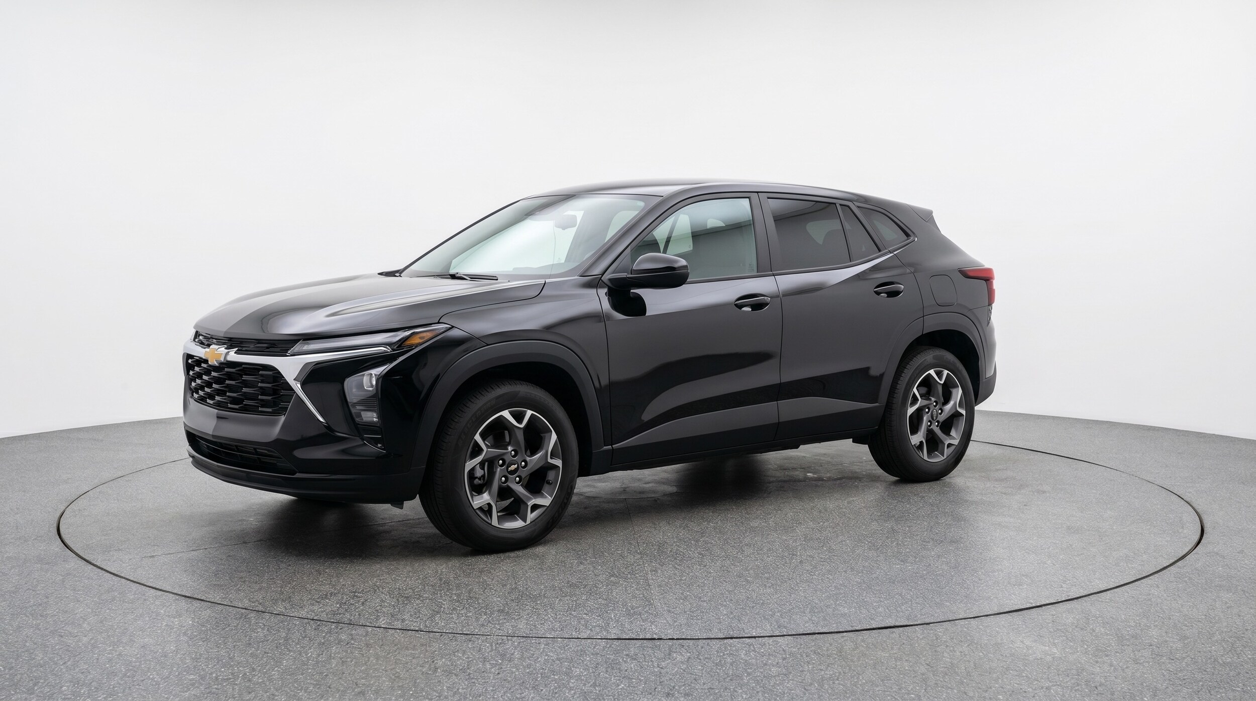 Thumbnail: 2025 Chevrolet Trax - 3
