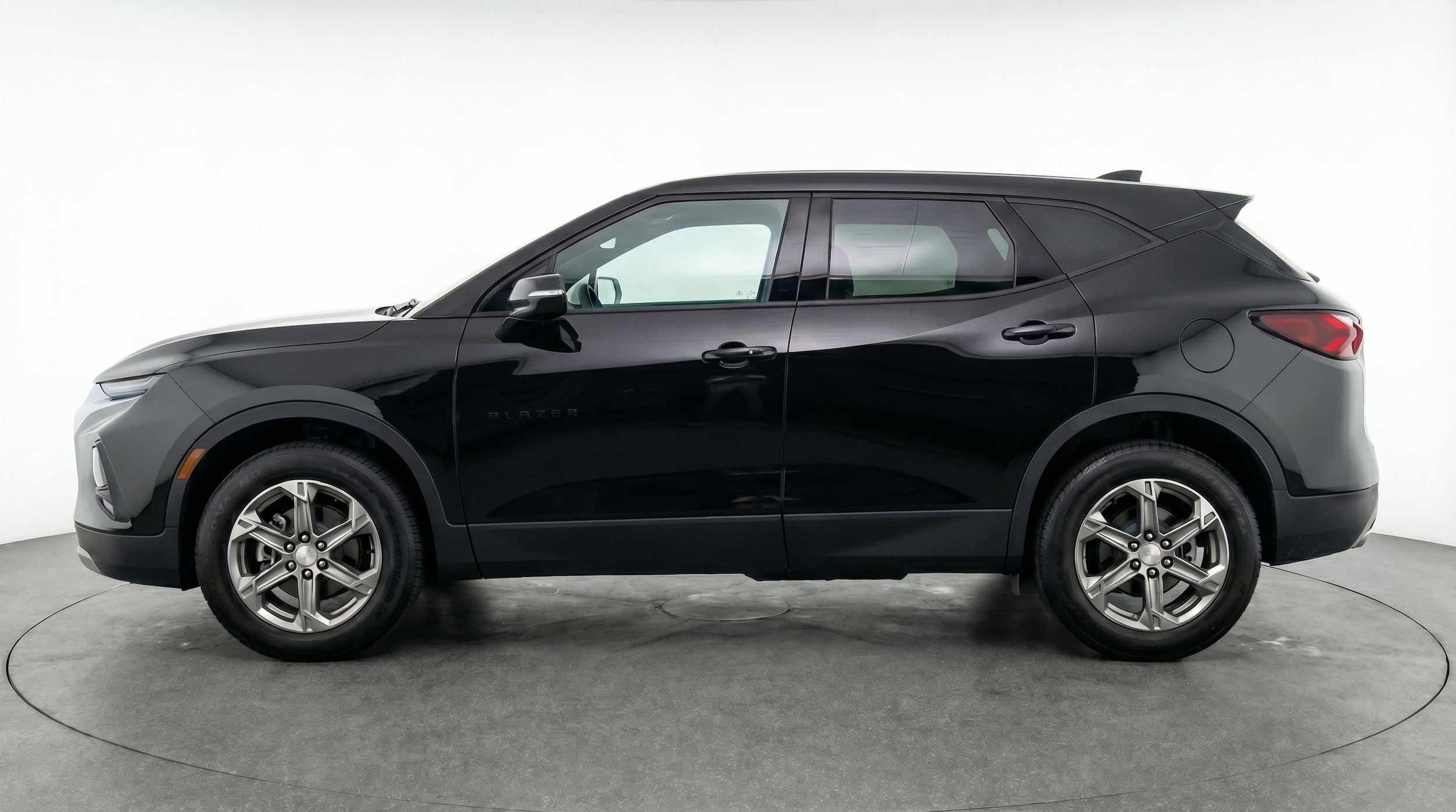 Thumbnail: 2026 Chevrolet Blazer - 5