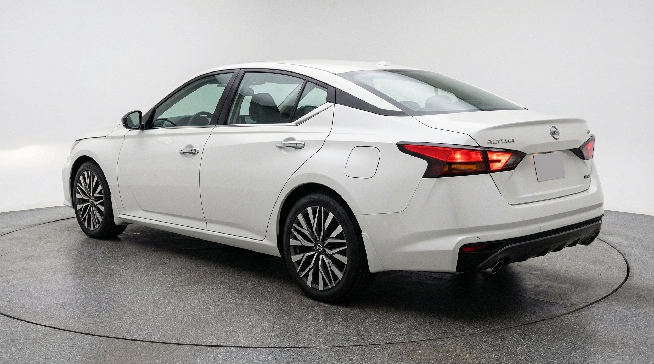 Thumbnail: 2025 Nissan Altima - 6