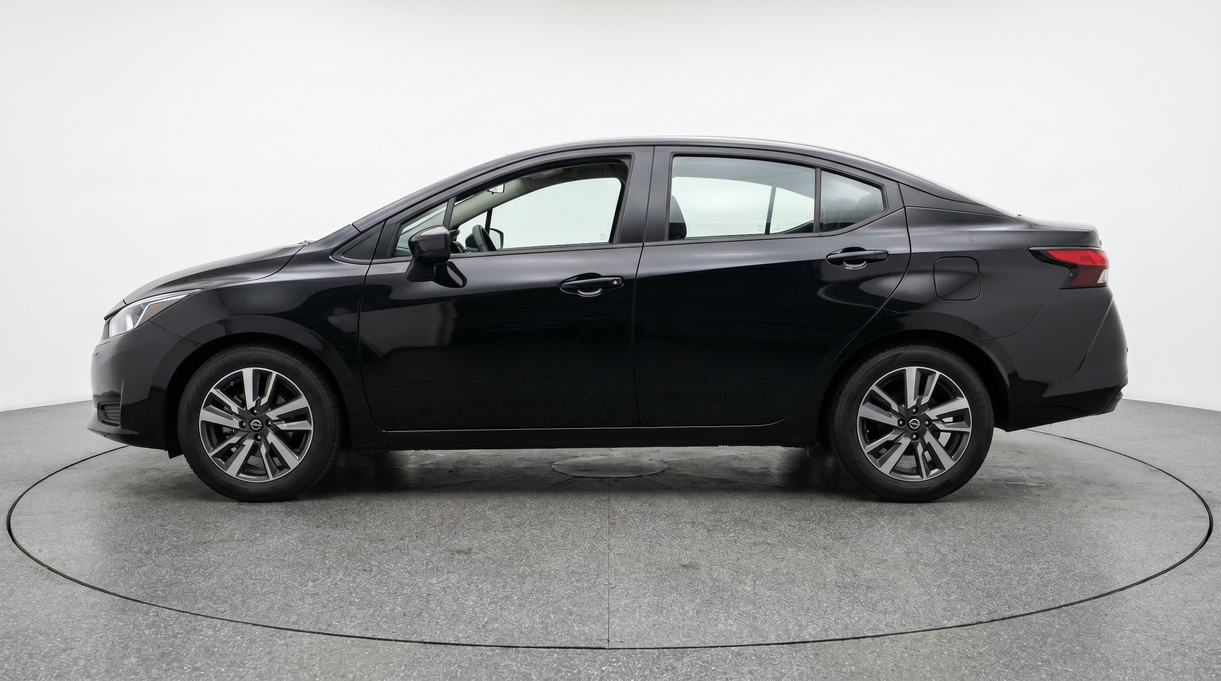 Thumbnail: 2025 Nissan Versa - 5