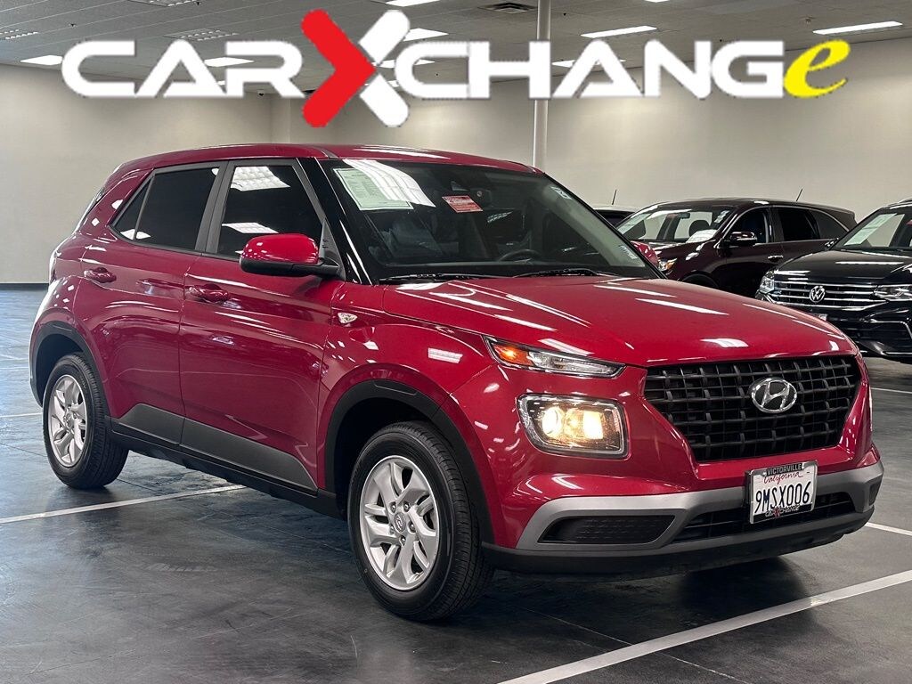 Used 2021 Hyundai Venue SE SUV