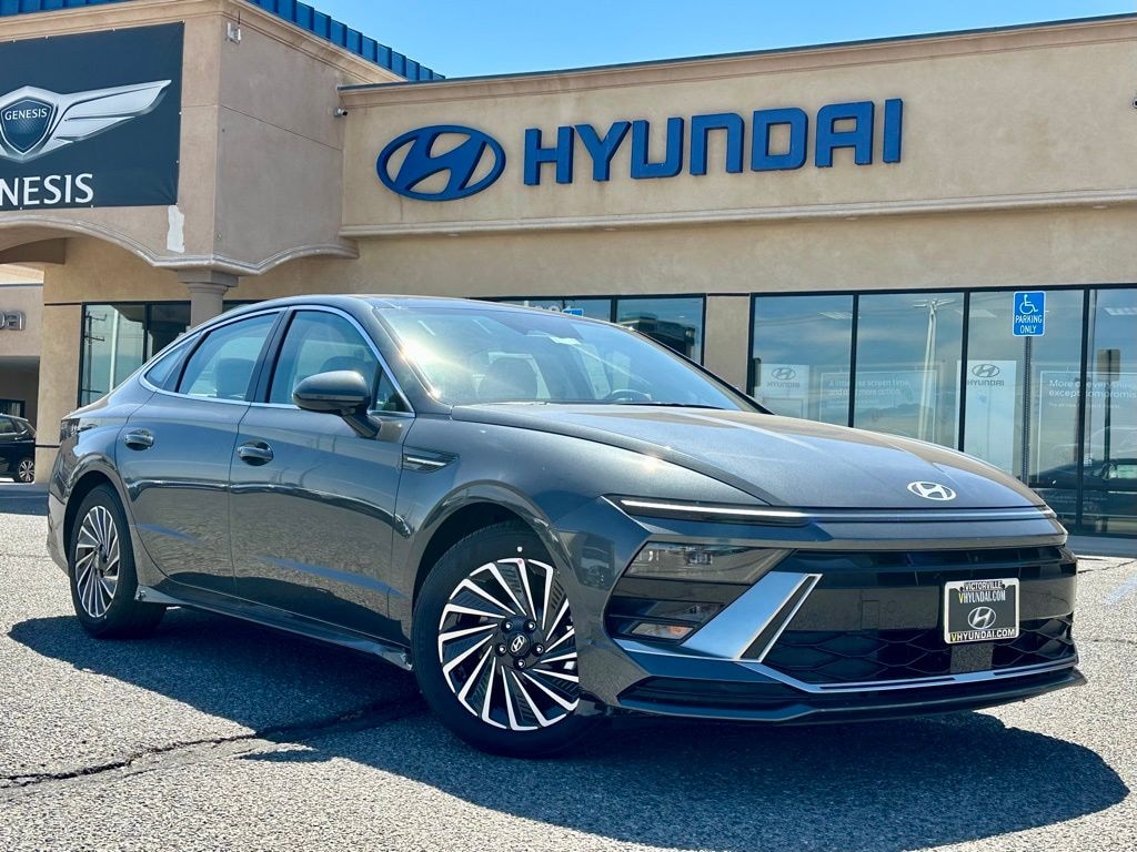 New 2026 Hyundai Sonata Hybrid SEL Sedan