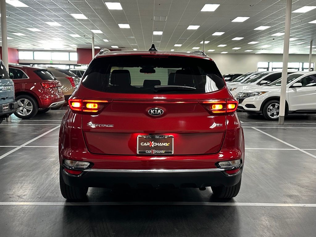 2022 Kia Sportage EX - Photo 6
