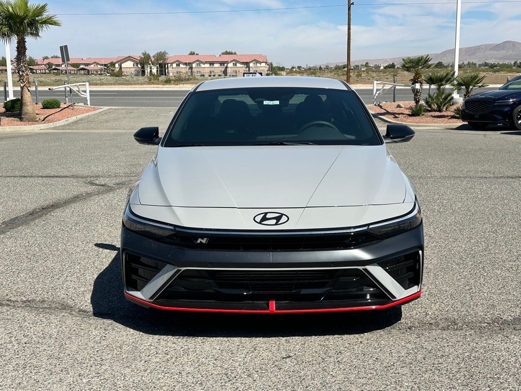 2025 Hyundai Elantra N - Photo 9
