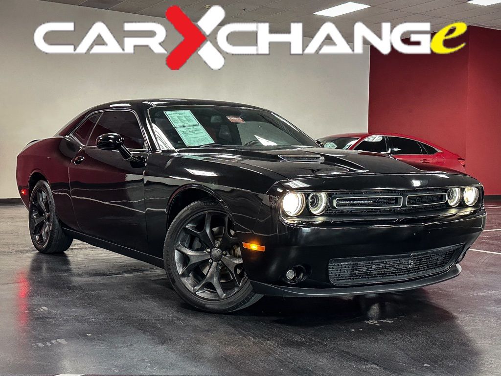 2018 Dodge Challenger SXT Plus