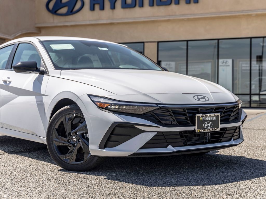 New 2026 Hyundai Elantra Hybrid SEL Sport Sedan