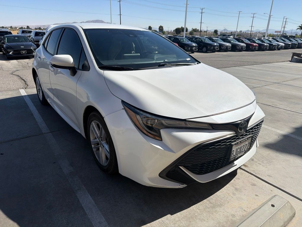 Used 2019 Toyota Corolla Hatchback SE Hatchback