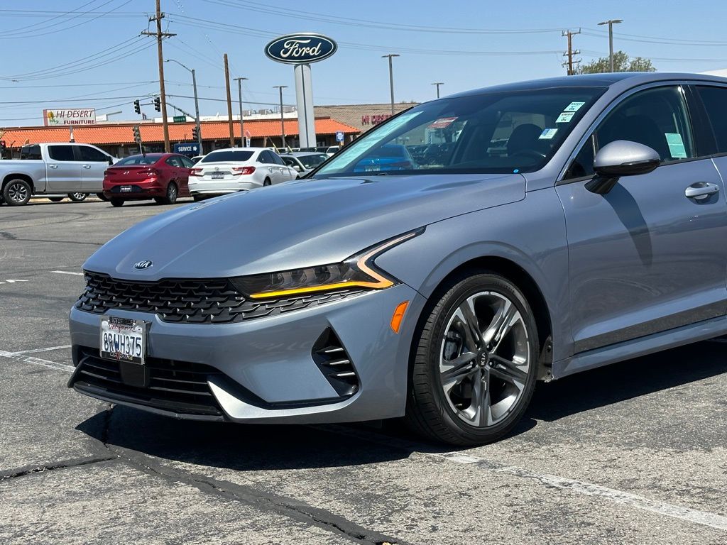 2021 Kia K5 EX - Photo 11
