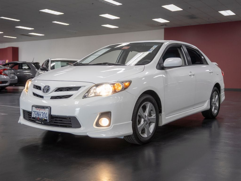 Used 2013 Toyota Corolla S with VIN 5YFBU4EEXDP214675 for sale in Victorville, CA