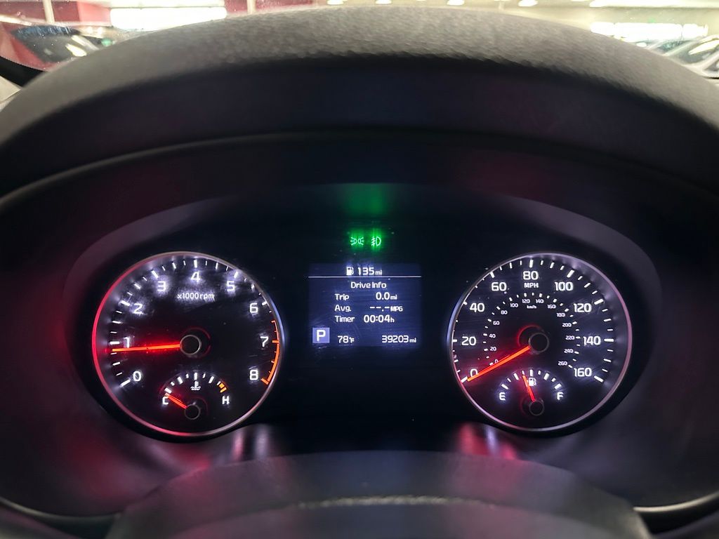 2022 Kia Sportage EX - Photo 18