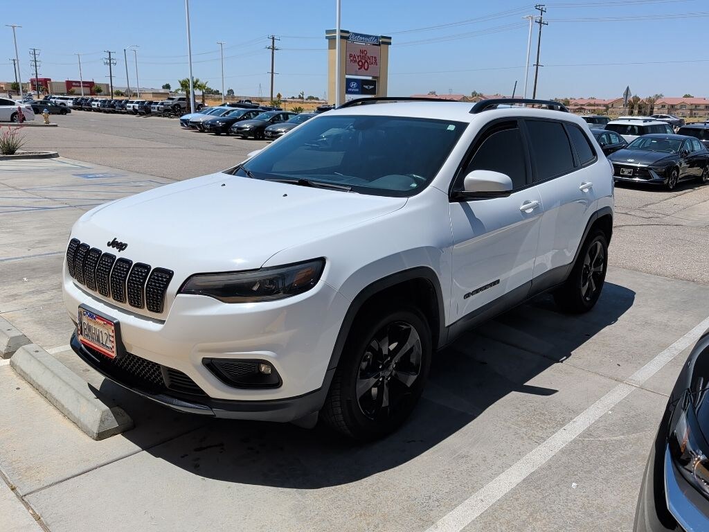 Used 2019 Jeep Cherokee Altitude SUV