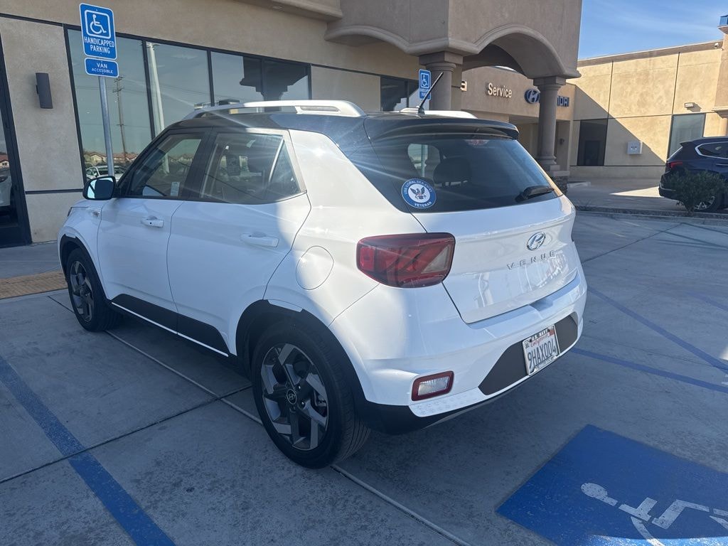 Used 2023 Hyundai Venue Limited SUV