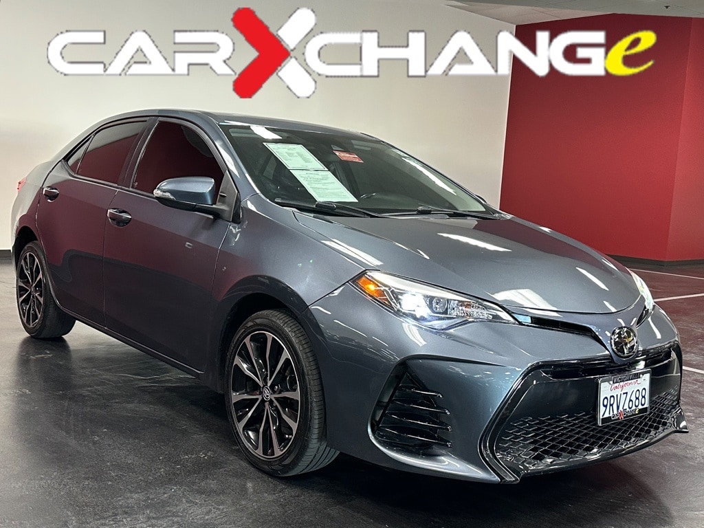 2017 Toyota Corolla XSE's photo