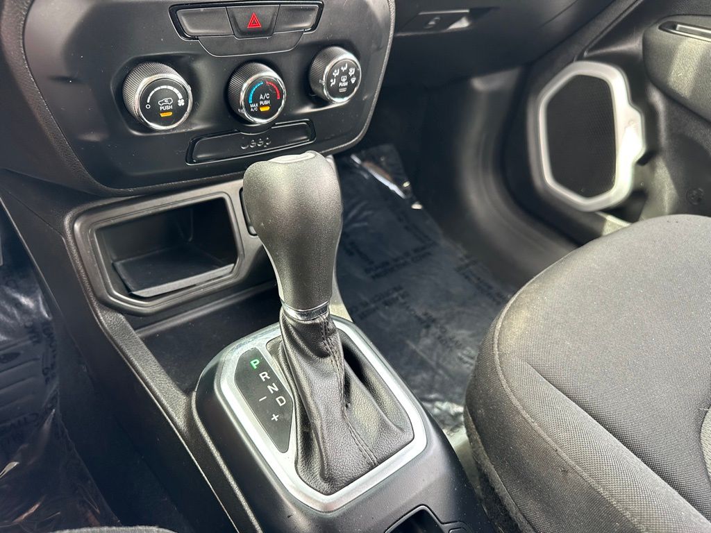 2020 Jeep Renegade Sport - Photo 21