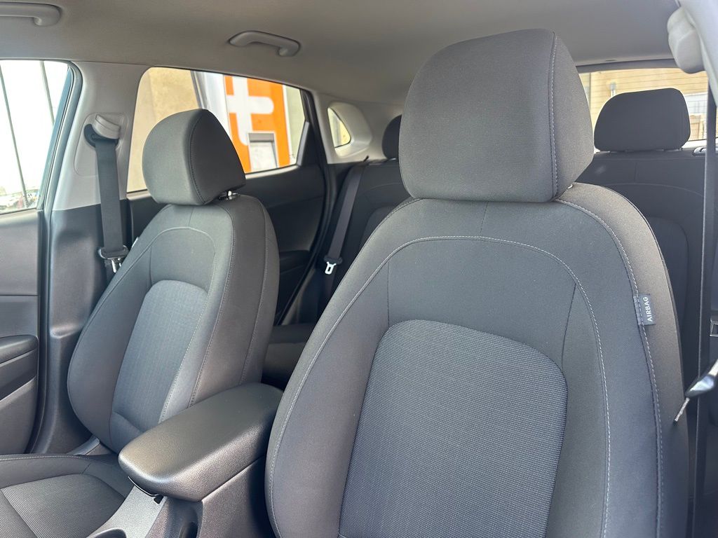 2022 Hyundai Kona SEL - Photo 15