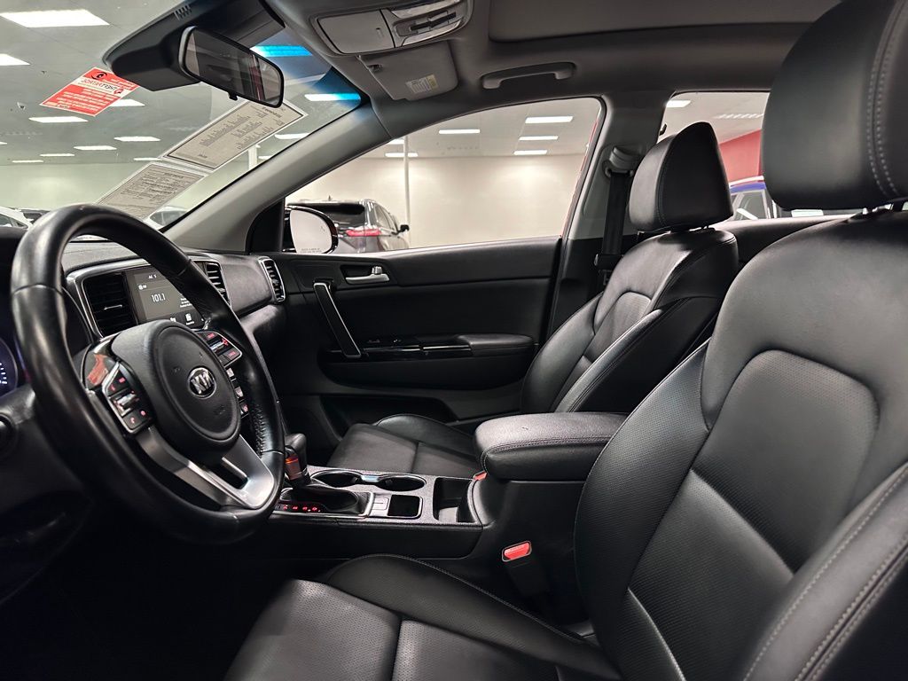 2022 Kia Sportage EX - Photo 15