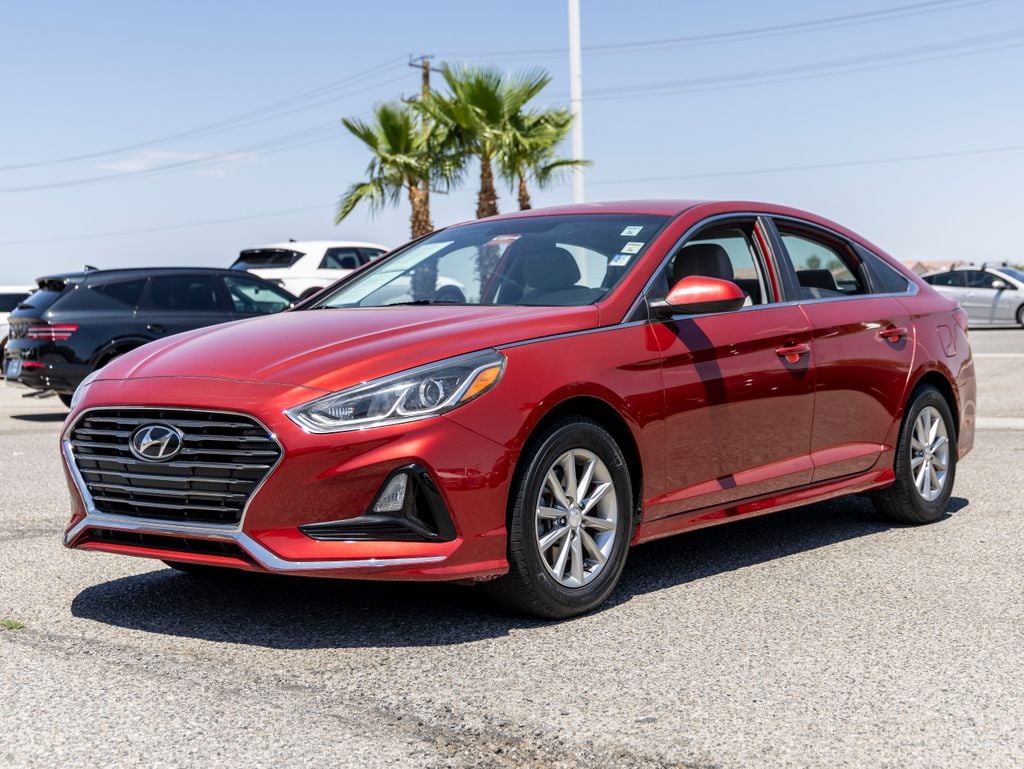 Used 2018 Hyundai Sonata SE with VIN 5NPE24AF9JH599298 for sale in Victorville, CA