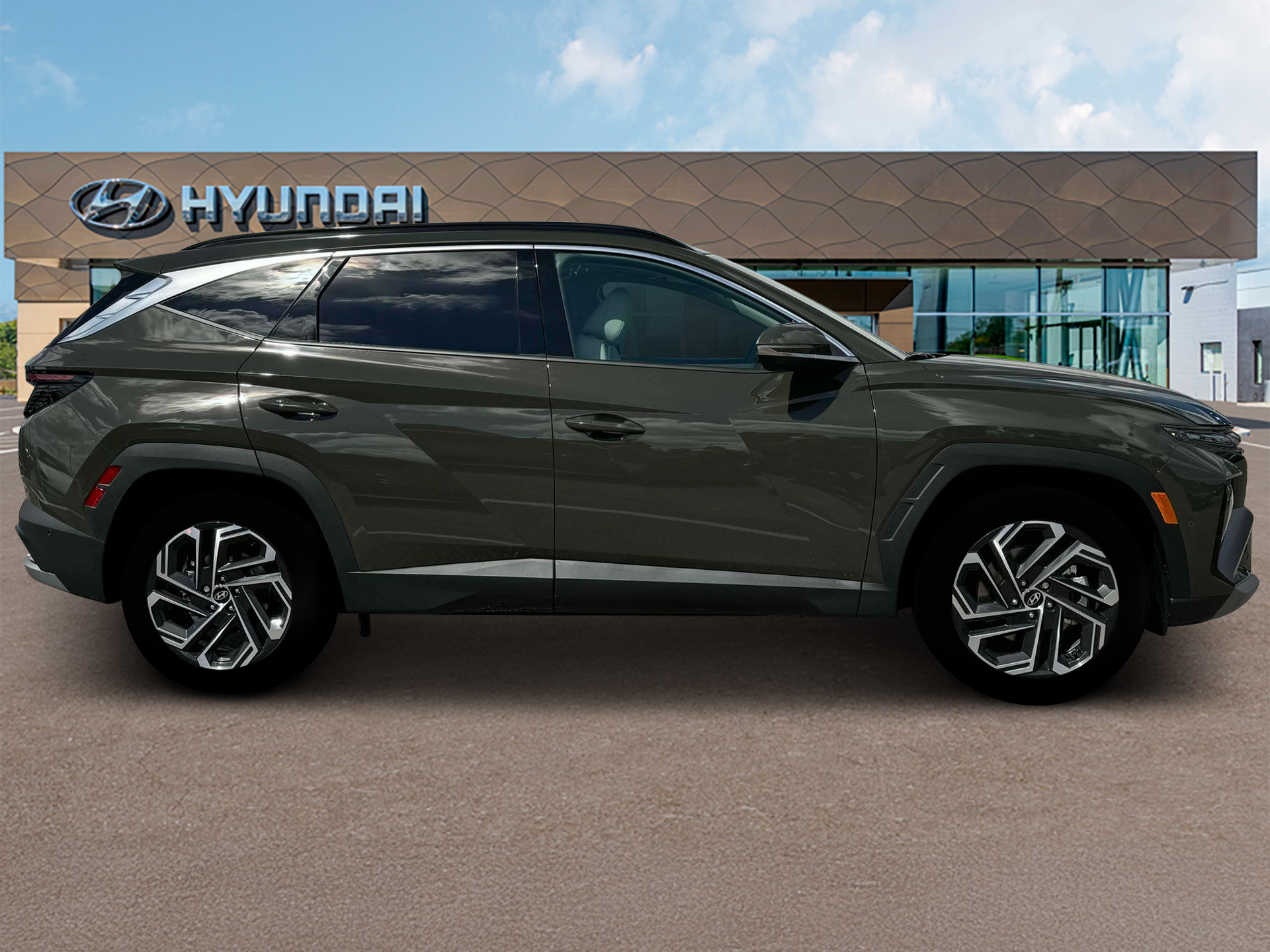 2025 Hyundai Tucson Limited - Photo 9