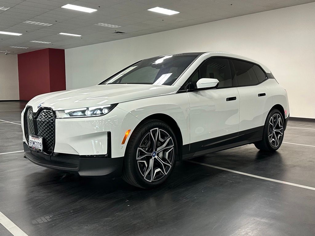 2023 BMW iX Base - Photo 3