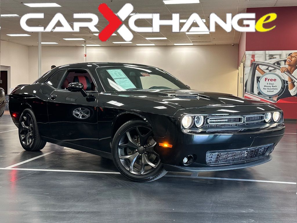 2018 Dodge Challenger SXT Plus