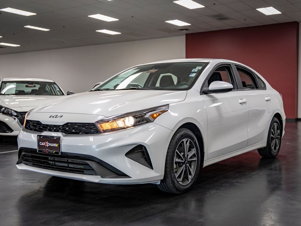 Used 2024 Kia Forte LXS Sedan