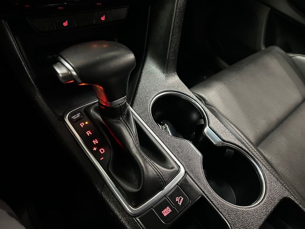 2022 Kia Sportage EX - Photo 22