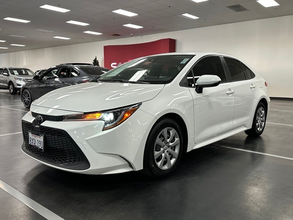 Used 2022 Toyota Corolla LE Sedan