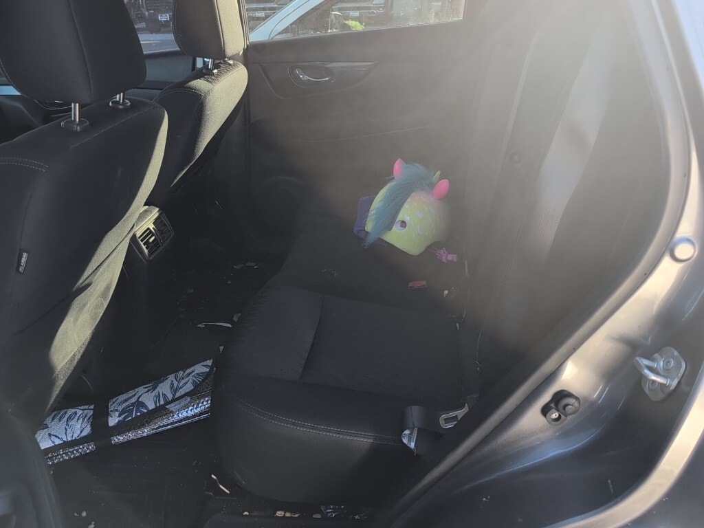 Used 2018 Nissan Rogue SV SUV