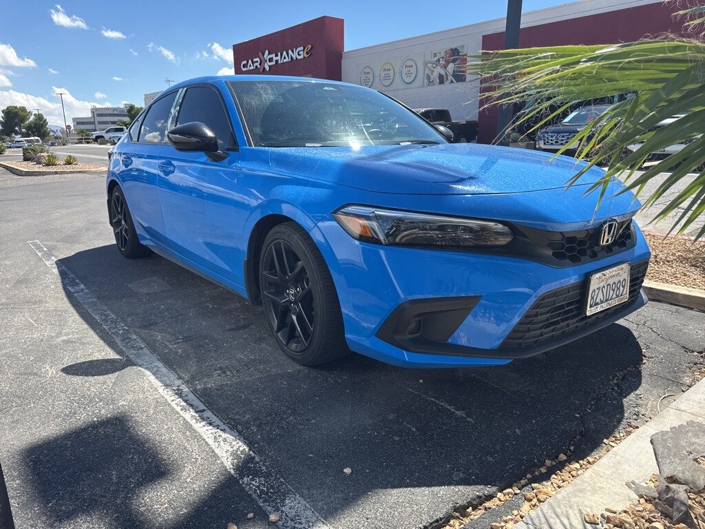 2022 Honda Civic Sport Hatchback photo 2