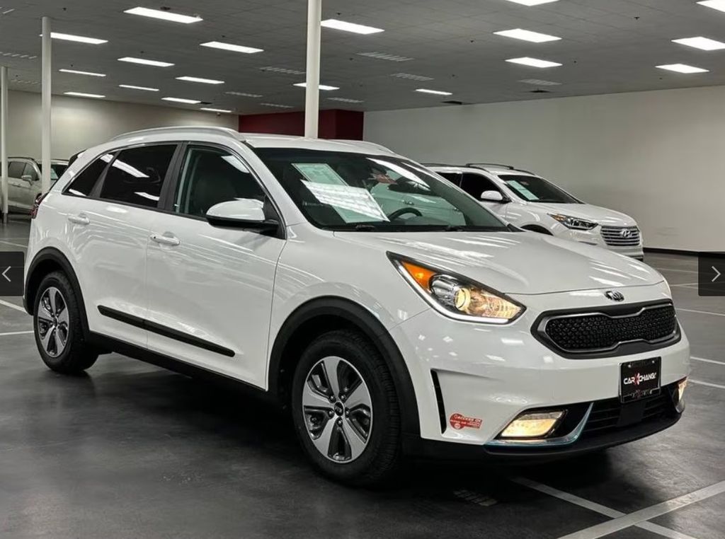 2018 Kia Niro LX - Photo 8