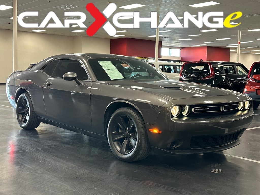 Used 2020 Dodge Challenger SXT Coupe