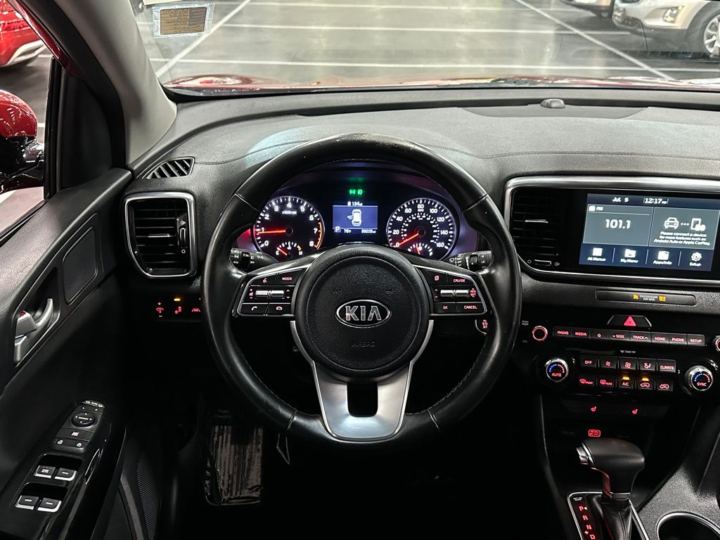 2022 Kia Sportage EX - Photo 24